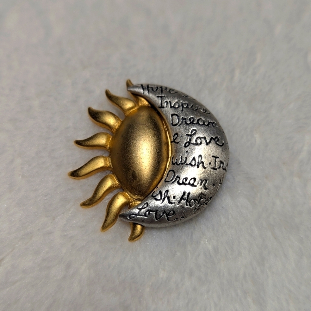 Vintage Goldtone and Silvertone Sun and Moon Brooche - Picture 6 of 6